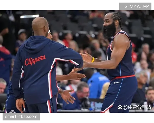 哈登突破次数提升显著 拉开与恩比德挡拆得分差距